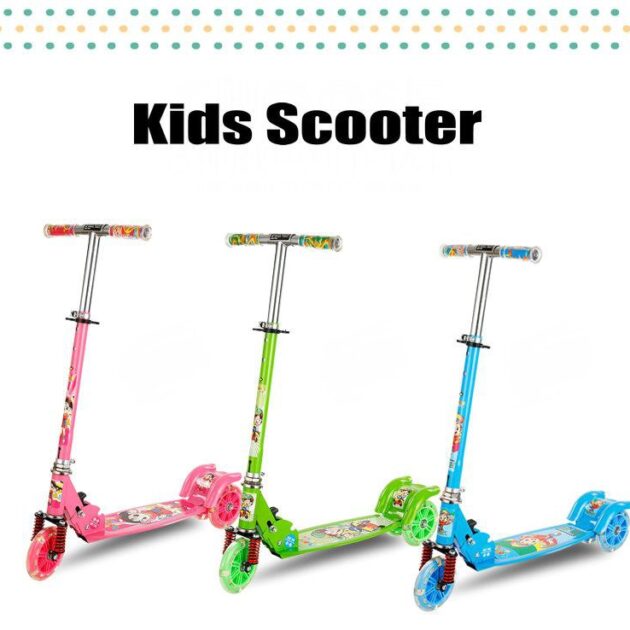 Trottinette pliable Disney avec roues lumineuses hauteur 80 cm